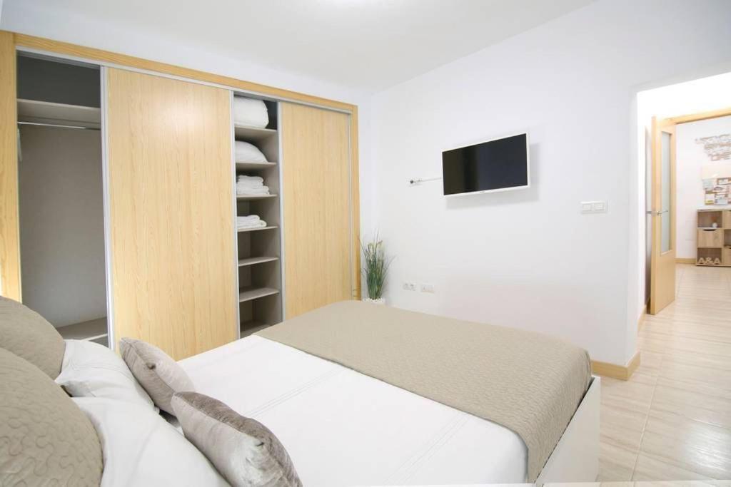 Apartamentos Puerto Nova Картахена Екстер'єр фото
